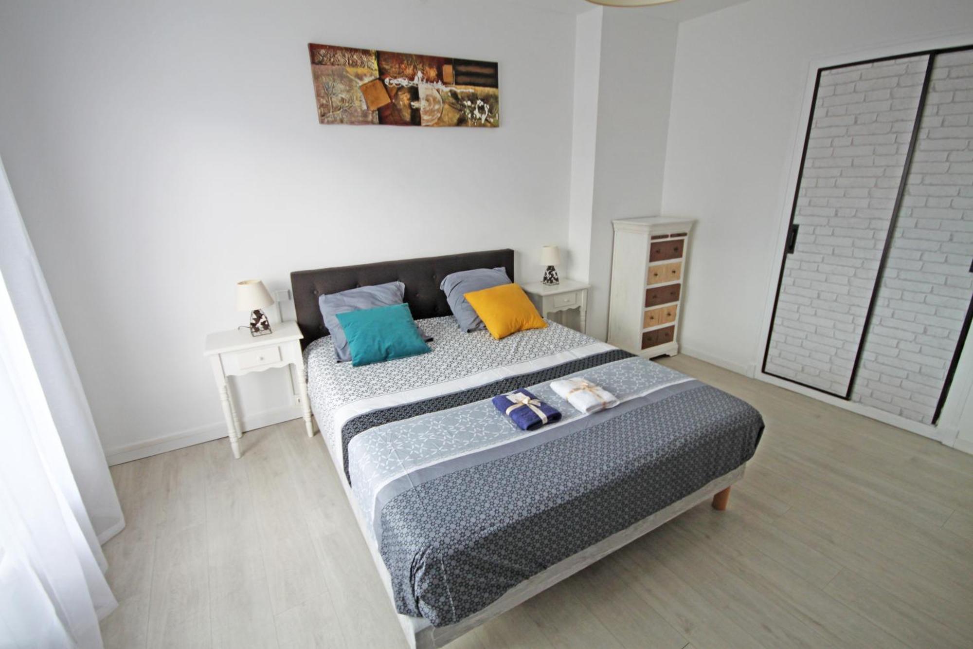 Appartement Centre Perpignan 3 Pieces 70M2 Avec Climatisation Luaran gambar